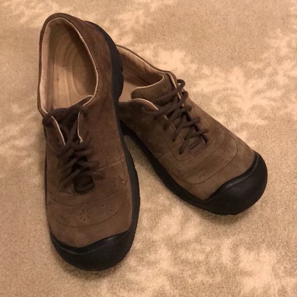 Keen women’s shoes - Picture 2 of 9